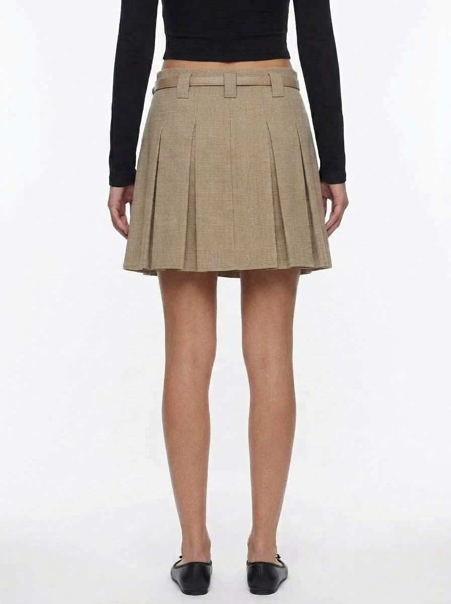 Plaid mini skirt w/ belt