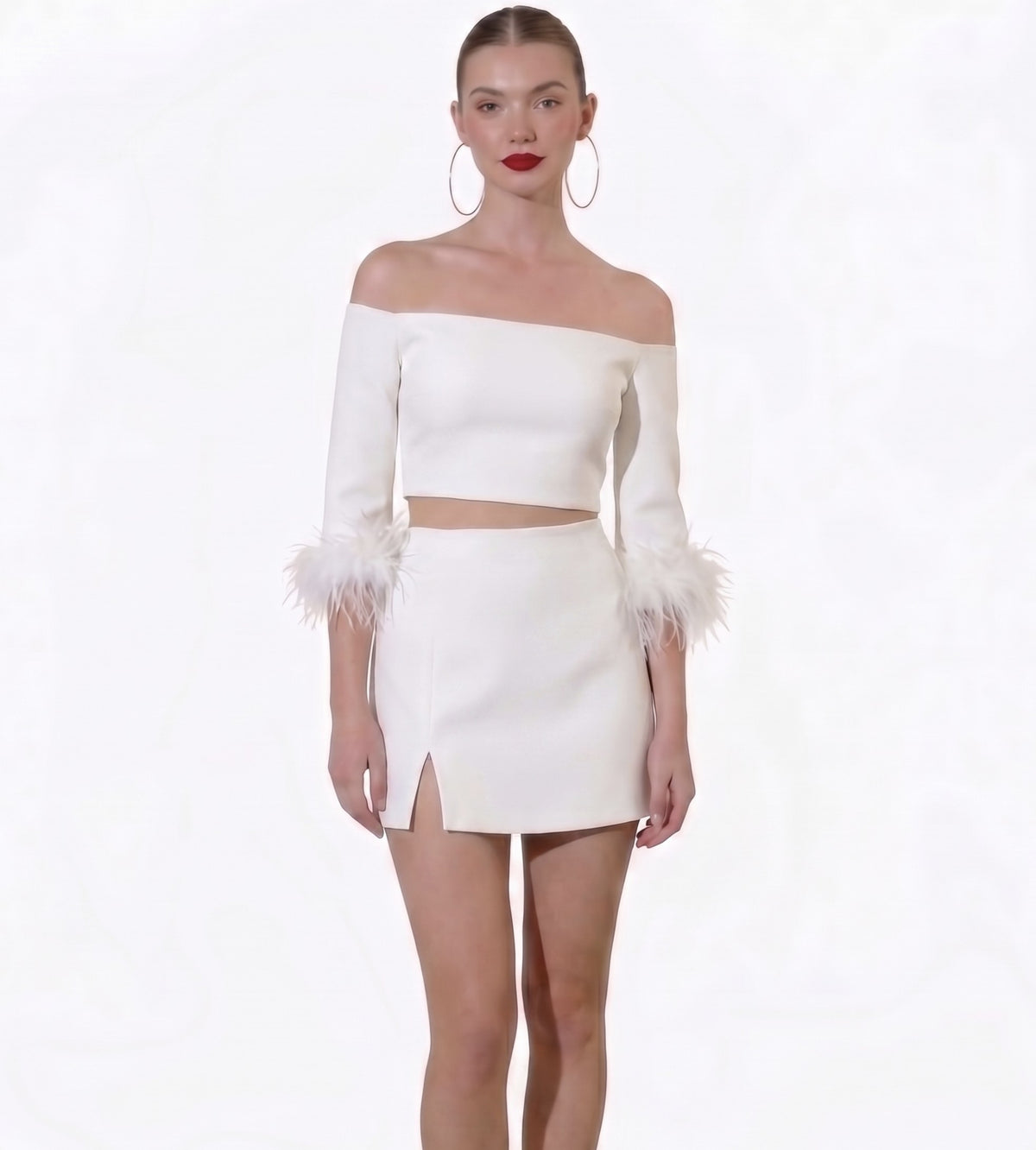 Feather sleeve detail knit top/skirt set