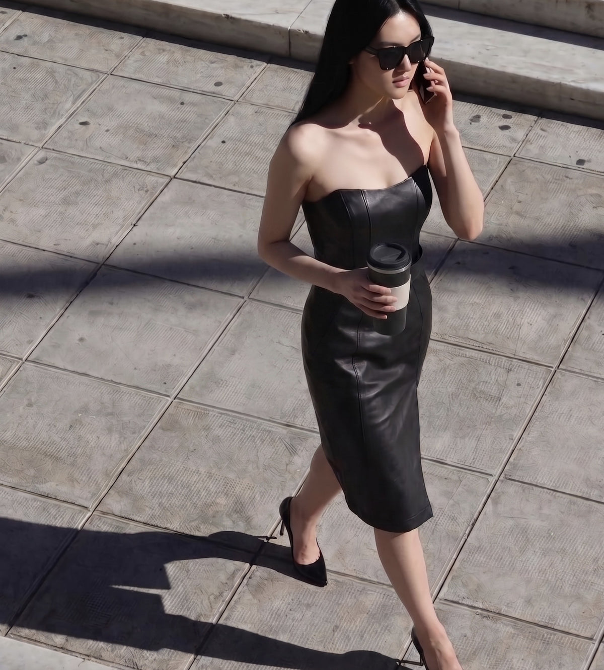 Bodycon strapless leather dress