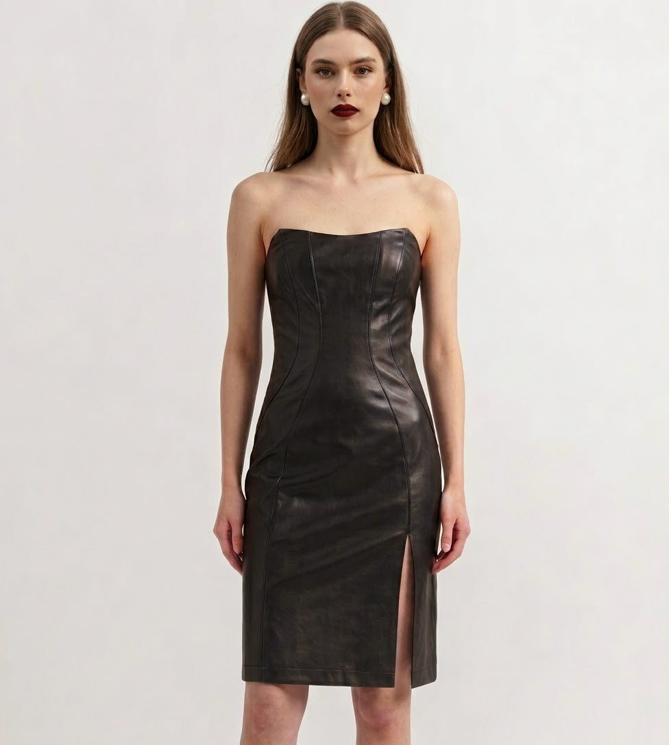 Bodycon strapless leather dress